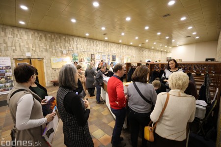 Dražbou diel na aukcii Vianočná  iskra verejnosť opäť podporí bojnickú nemocnicu a ZUŠ 63