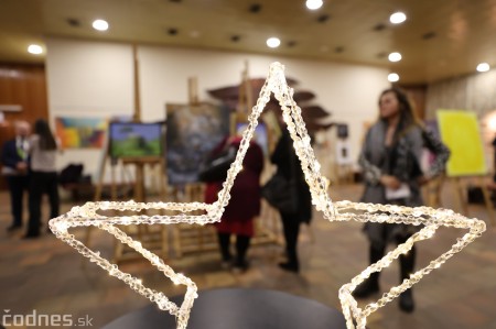 Dražbou diel na aukcii Vianočná  iskra verejnosť opäť podporí bojnickú nemocnicu a ZUŠ 70