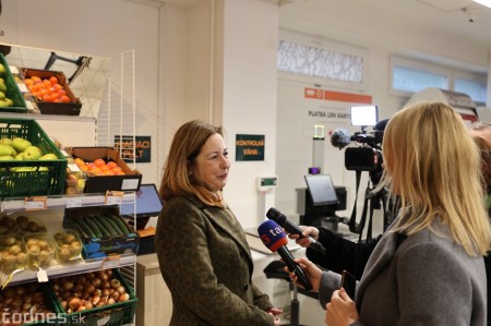 Foto: Nákupy počas Vianoc bez obmedzení už aj v Handlovej. Do mesta prichádza COOP Jednota 24/7 25