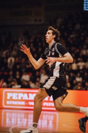 Foto: BC Prievidza v 27. kole základnej časti Tipos SBL predviedla veľký obrat proti Nitre Blue Wings a zvíťazila na domácej palubovke 93:89 7