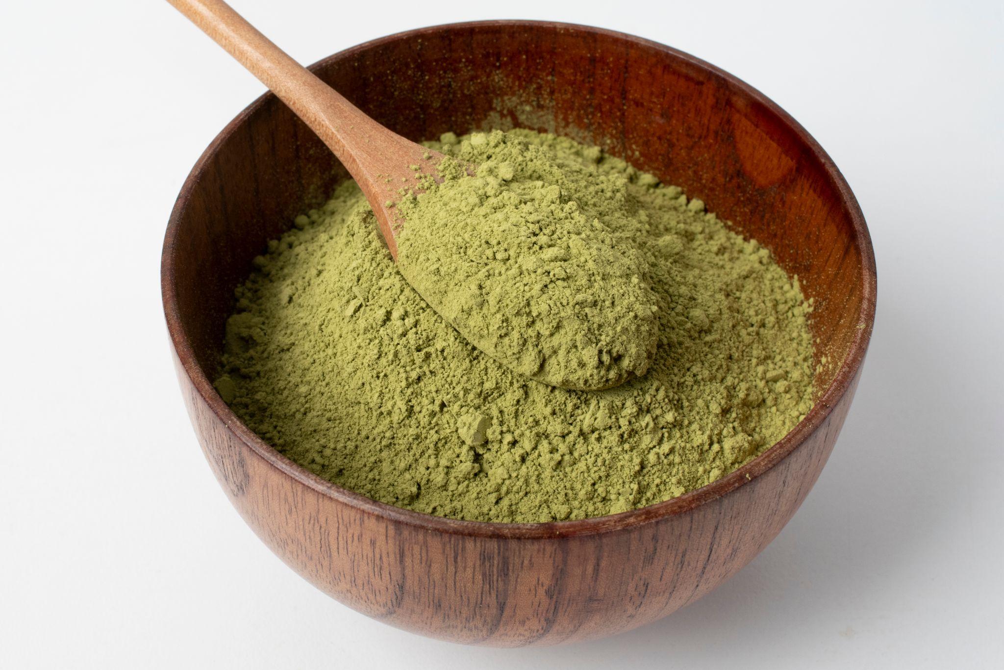 Bude kratom na Slovensku legalizovaný v roku 2025?