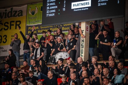 Foto: BC Prievidza prišla o domácu víťaznú sériu, v samotnej koncovke ju ukončilo Komárno. BC Prievidza – BC Komárno 79:81 7