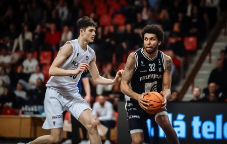 Foto: BC Prievidza – NEXTGEN Slovakia 99:73 (26:15, 24:23, 20:14, 29:21) / 1142 divákov 1