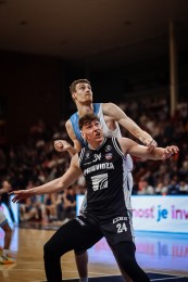 Foto a video: Prievidza zdolala Nitru. BC Prievidza – Nitra Blue Wings 87:76 0