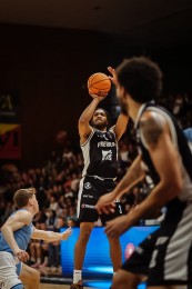 Foto a video: Prievidza zdolala Nitru. BC Prievidza – Nitra Blue Wings 87:76 8