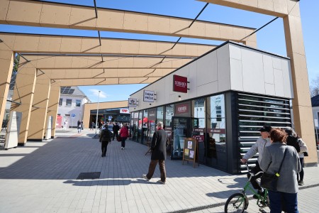 Foto: V Prievidzi pribudol jedinečný ekologický supermarket s inovatívnym dizajnom otvorený nonstop 2