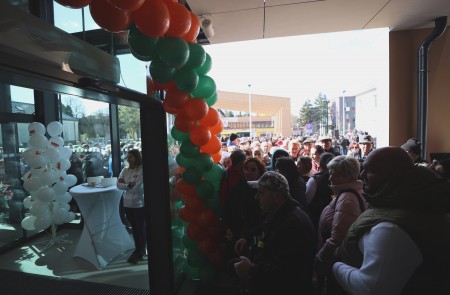Foto: V Prievidzi pribudol jedinečný ekologický supermarket s inovatívnym dizajnom otvorený nonstop 36