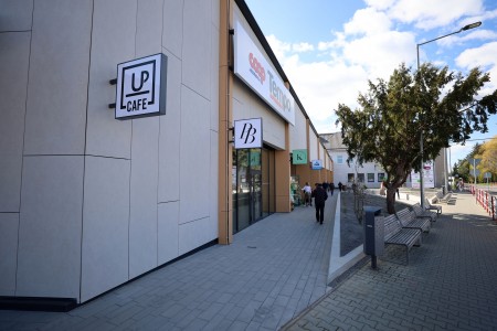 Foto: V Prievidzi pribudol jedinečný ekologický supermarket s inovatívnym dizajnom otvorený nonstop 45