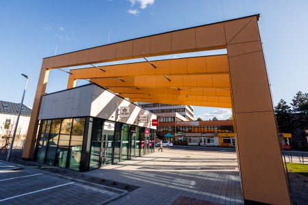 Foto: V Prievidzi pribudol jedinečný ekologický supermarket s inovatívnym dizajnom otvorený nonstop 57