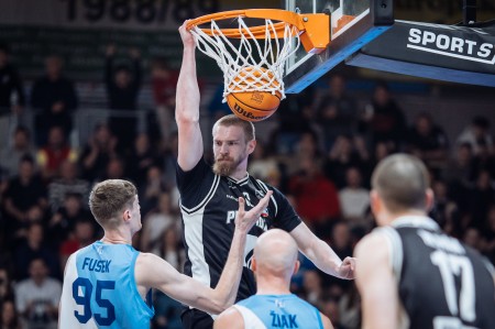 Foto: 3. zápas štvrťfinále play off - BC Prievidza - Nitra Blue Wings 74:77. Stav série - 1:2 22