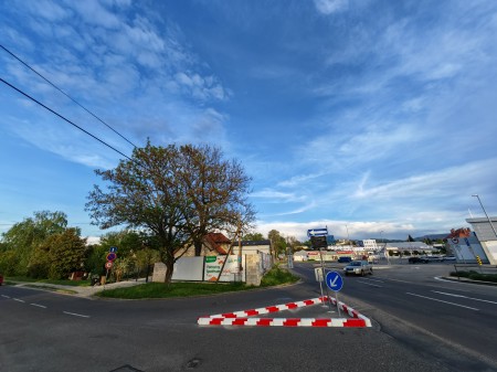 Foto: Mesto Prievidza znižuje na Malonecpalskej ulici rýchlosť, upravuje tam i dopravu 1