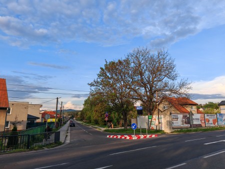 Foto: Mesto Prievidza znižuje na Malonecpalskej ulici rýchlosť, upravuje tam i dopravu 3