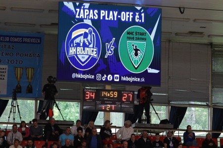 Foto: Prvý zápas o extraligový bronz - HK Bojnice – MHC Štart Nové Zámky 34:27 1