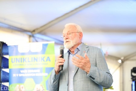 Foto a video: Uniklinika kardinála Korca v Prievidzi otvára novú magnetickú rezonanciu: viac komfortu, rýchlosti a presnosti vďaka umelej inteligencii 20