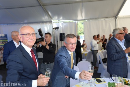 Foto a video: Uniklinika kardinála Korca v Prievidzi otvára novú magnetickú rezonanciu: viac komfortu, rýchlosti a presnosti vďaka umelej inteligencii 31