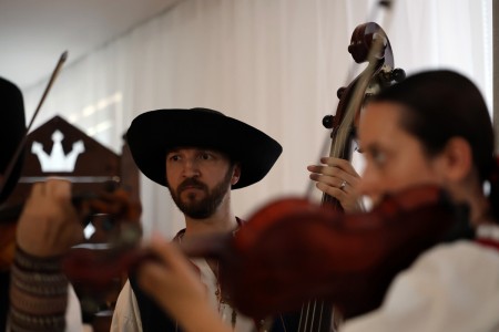 Foto: BRÁNA JAZYKOV OTVORENÁ – festival k výročiam Vavrinca Benedikta Nedožerského 75