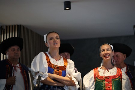 Foto: BRÁNA JAZYKOV OTVORENÁ – festival k výročiam Vavrinca Benedikta Nedožerského 80