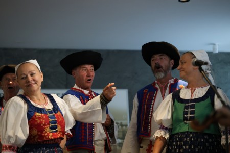 Foto: BRÁNA JAZYKOV OTVORENÁ – festival k výročiam Vavrinca Benedikta Nedožerského 81
