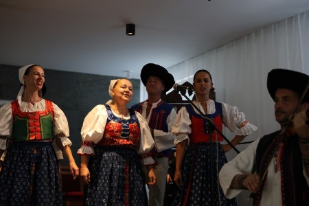 Foto: BRÁNA JAZYKOV OTVORENÁ – festival k výročiam Vavrinca Benedikta Nedožerského 83