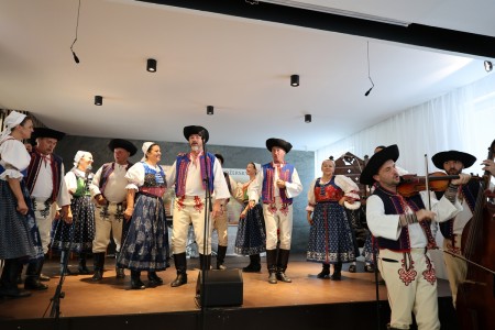 Foto: BRÁNA JAZYKOV OTVORENÁ – festival k výročiam Vavrinca Benedikta Nedožerského 88