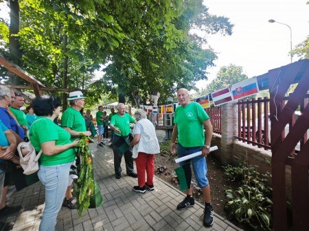 Video: Prievidžan Jozef Kapusta má za sebou 9438 km dlhú cyklotúru trinástimi európskymi štátmi. Chcel poukázať na dôležitosť prevencie proti rakovine prostaty. 10