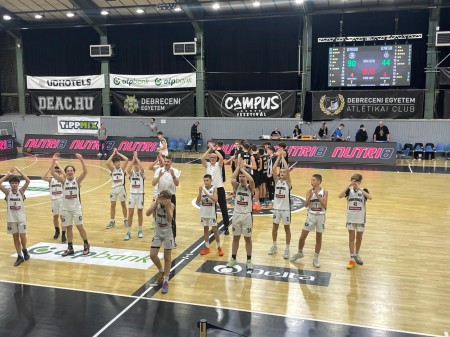 Vytúžená odplata: Basketbalisti BC Prievidza Academy pokorili slávny Partizan Belehrad! (foto) 3