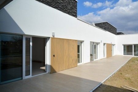 Video a foto: Nedožery-Brezany vybudovali nové komunitné zariadenie pre seniorov 4