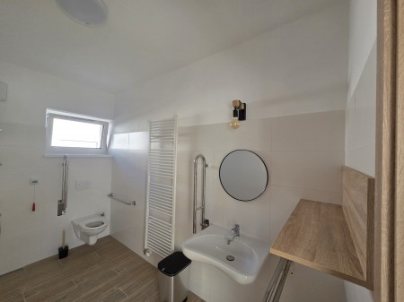 Video a foto: Nedožery-Brezany vybudovali nové komunitné zariadenie pre seniorov 7