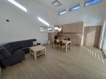 Video a foto: Nedožery-Brezany vybudovali nové komunitné zariadenie pre seniorov 9