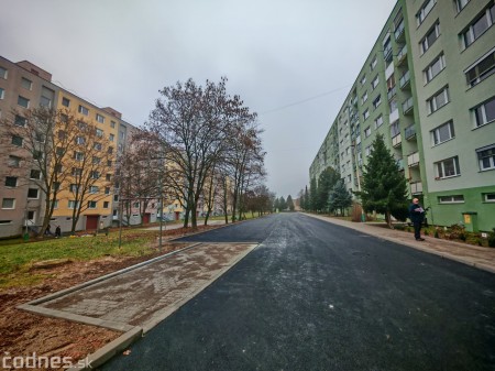 Foto: Ulica Makovického na sídlisku Sever v Prievidzi prešla kompletnou obnovou 1