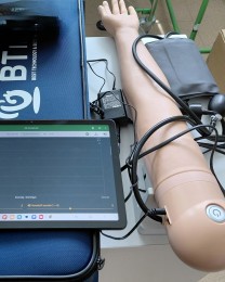 Foto: Stredná zdravotnícka škola v Prievidzi získala nové vybavenie za viac ako 740.000 eur 2