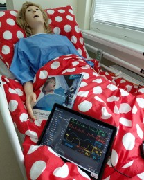 Foto: Stredná zdravotnícka škola v Prievidzi získala nové vybavenie za viac ako 740.000 eur 7