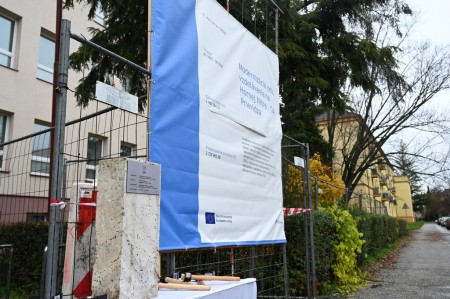 Foto a video: Modernizácia Obchodnej akadémie v Prievidzi za takmer 3 mil. eur prinesie aj bilingválne vzdelávanie 3