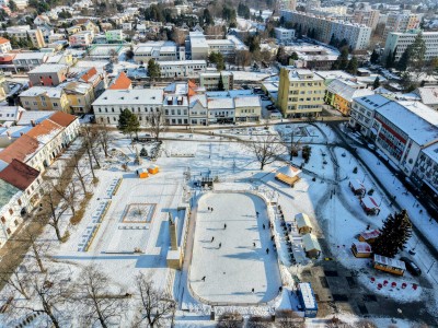 Klzisko na námestí v Prievidzi bude v prevádzke až do 25. januára