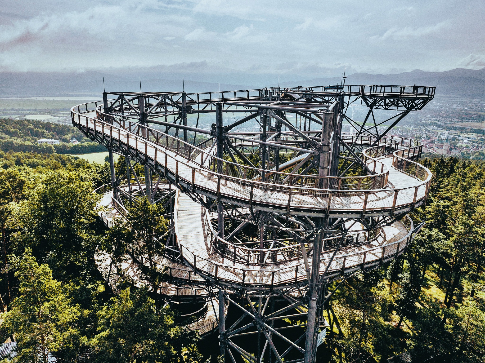 Vstupné na Vyhliadkovú vežu Bojnice - Čajka v oblakoch a ďalšie atrakcie v jej okolí zdraželo