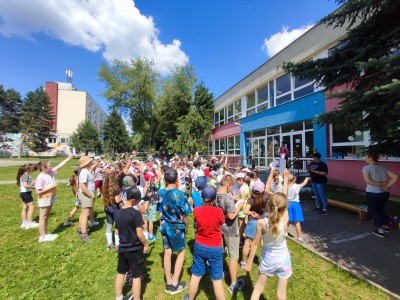 Základná škola s Materskou školou (ZŠ s MŠ) na Ulici P. Dobšinského v Prievidzi zriadi ročník pre deti s narušenou komunikáciou