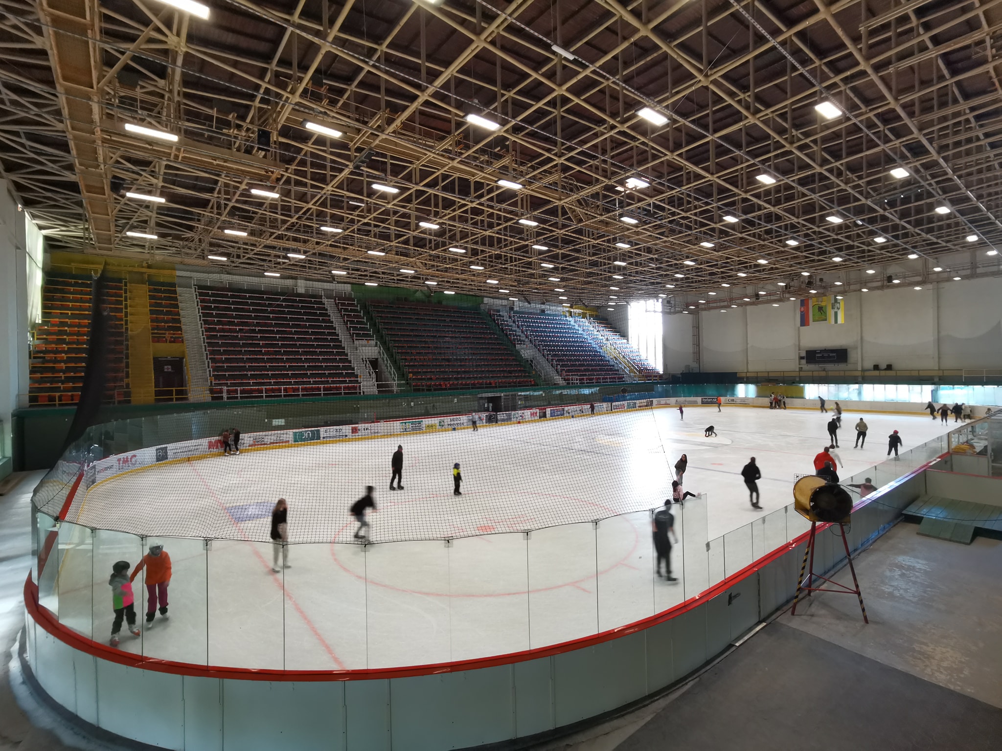 Prievidza zrekonštruuje zázemie pre hokejistov na zimnom štadióne