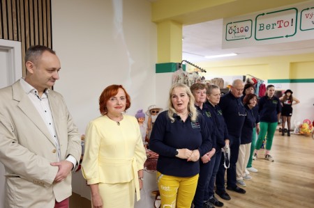 Foto a video: BerTo! sa v Prievidzi rozrastá: dobrovoľníci otvorili druhú prevádzku na výmenu vecí 1