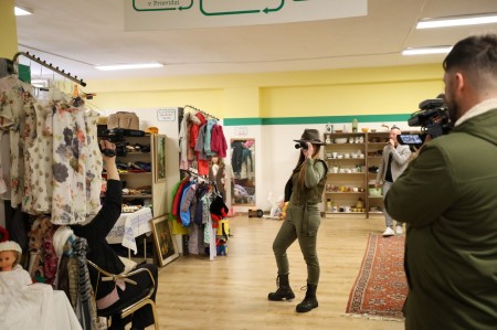 Foto a video: BerTo! sa v Prievidzi rozrastá: dobrovoľníci otvorili druhú prevádzku na výmenu vecí 21