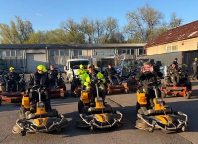 Mesto Prievidza pripravuje veľkú kosbu, reprezentatívne plochy pokosia aj osemkrát ročne