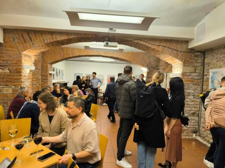 Foto: Svetové osobnosti ožili v dielach Romana Turcela v Prahe 0