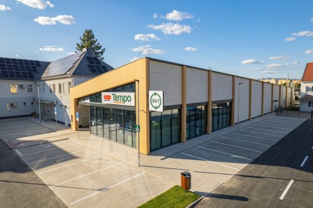 Retail park COOP Jednota Prievidza s titulom Inovátor roka aj ocenením v Stavbe roka 4