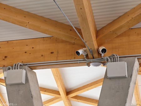 Foto a video: Zanedbané miesto je minulosťou: Prievidza otvorila zrekonštruovanú tržnicu za pol milióna eur 11