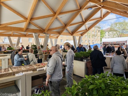 Foto a video: Zanedbané miesto je minulosťou: Prievidza otvorila zrekonštruovanú tržnicu za pol milióna eur 23