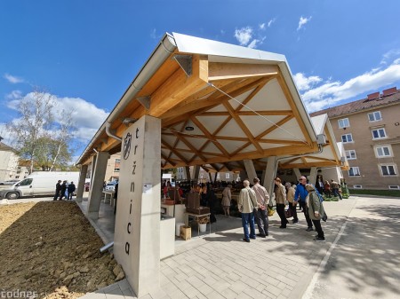 Foto a video: Zanedbané miesto je minulosťou: Prievidza otvorila zrekonštruovanú tržnicu za pol milióna eur 25