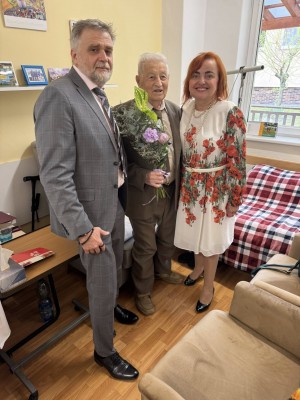 Jozef Hulaj oslavuje 100 rokov: priekopník transfúznej medicíny z Bojníc