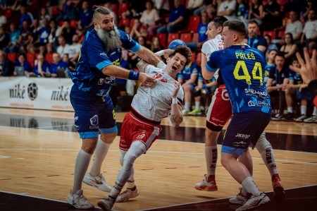 Foto semifinále hádzaná: Bojnice zdolali Považskú Bystricu 28:27 a vedú v sérii 2:1 29