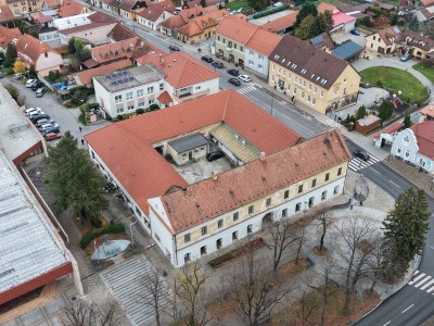 Mesto Bojnice pripravuje rekonštrukciu strechy južného krídla Pivára za viac ako milión eur