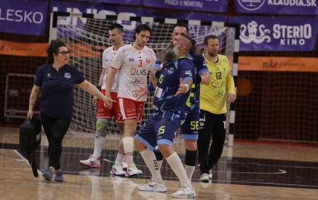Foto: HK Bojnice píšu históriu: Po dramatickej bitke vyradili Považskú a sú vo finále extraligy 8