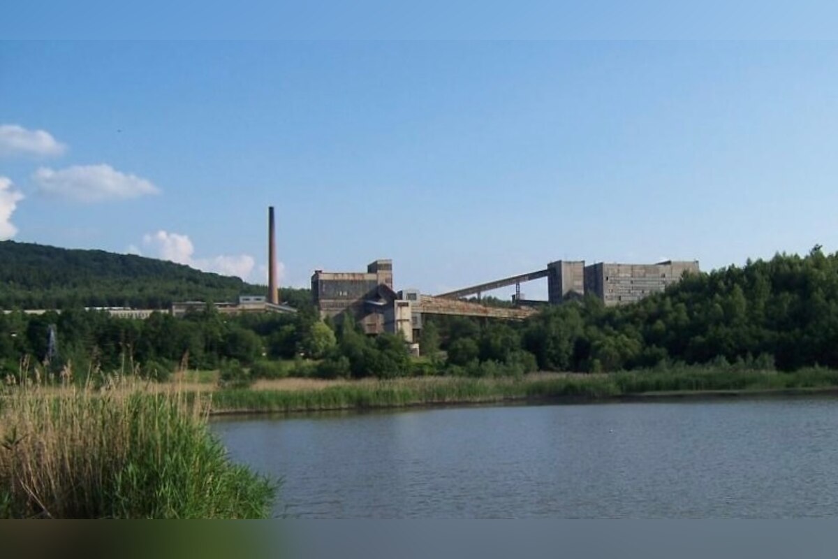 Banské odkaliská pri Prievidzi majú zostať zachované. Firma HBP plánuje ekologickú lokalitu aj malú vodnú elektráreň